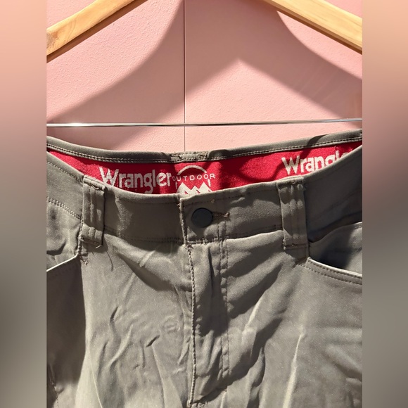 Wrangler outdoor cargo pants for man - Picture 3 of 4